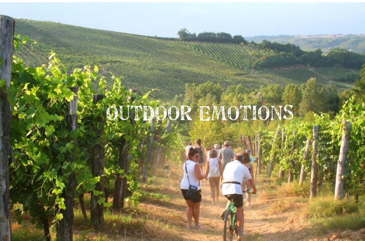 לינה וארוחת בוקר Castelnuovo Belbo Bed & Tours Dimora Di Campagna מראה חיצוני תמונה