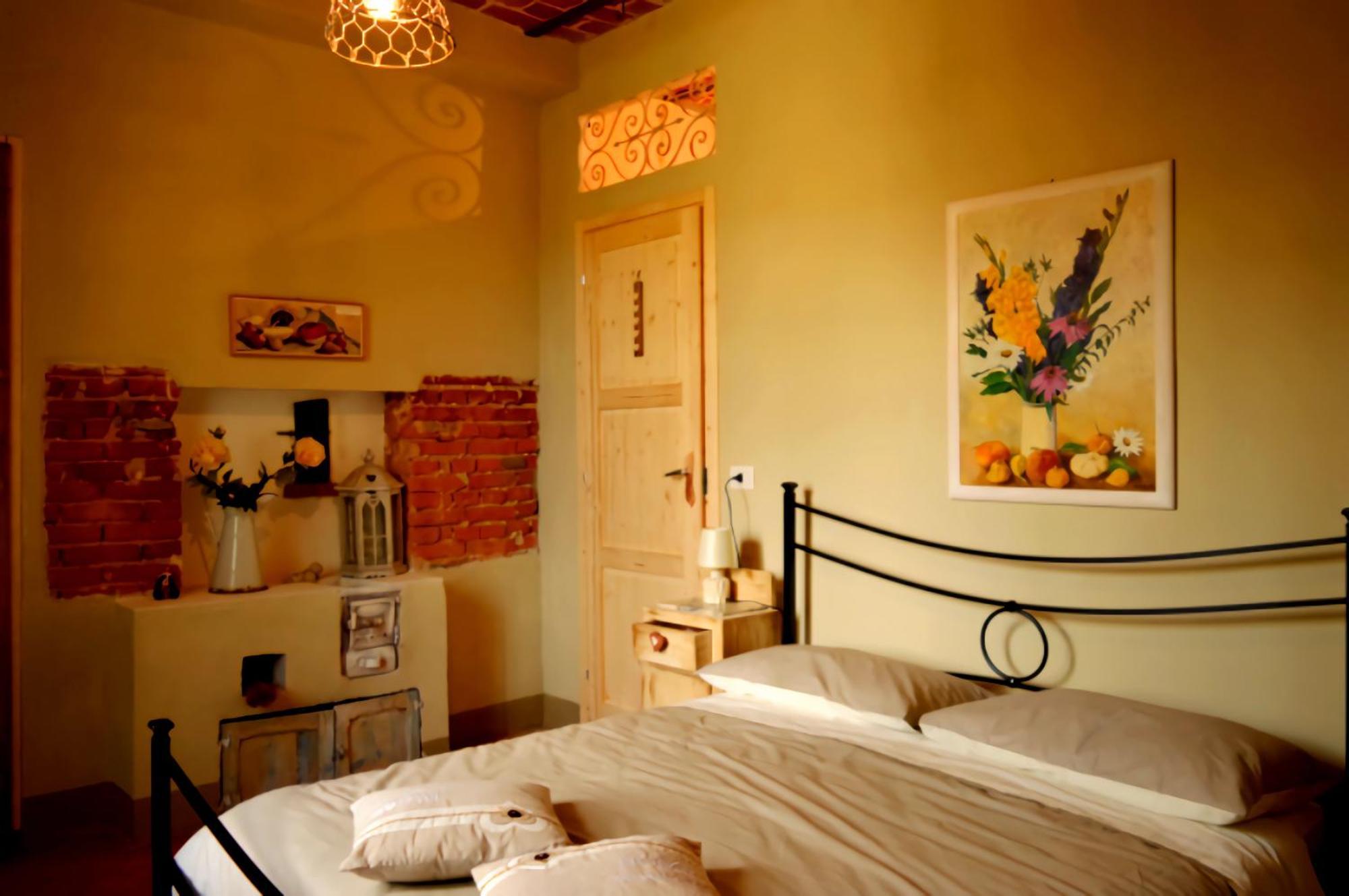 לינה וארוחת בוקר Castelnuovo Belbo Bed & Tours Dimora Di Campagna מראה חיצוני תמונה